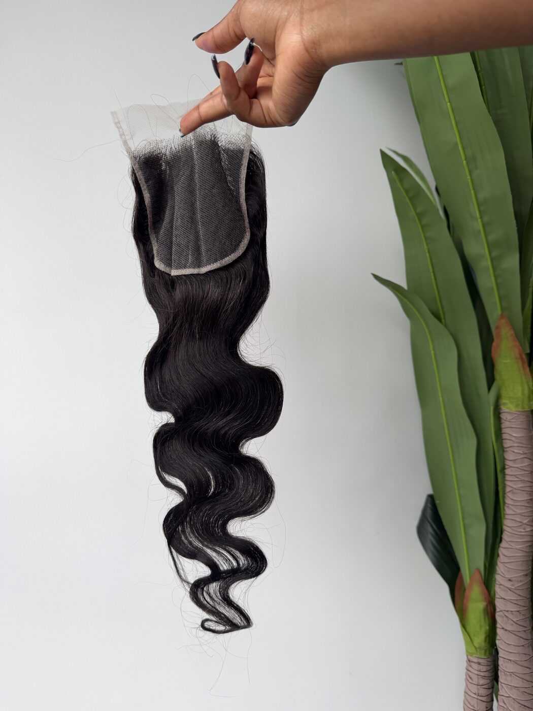 Body Wave Closure